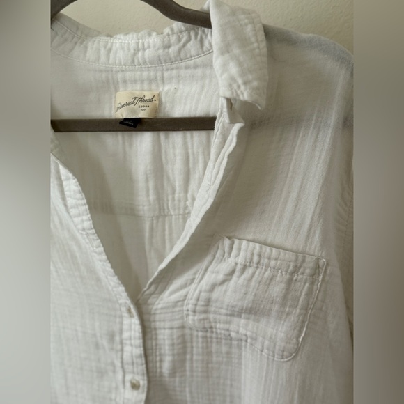 Universal Thread Cream Button-Down Shirt - Picture 3 of 9